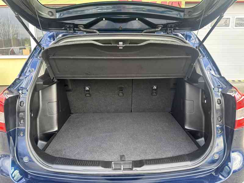 Suzuki SX4 S-Cross 1.6DDiS 4x4/Tažné/Výhřev/1MAJ - foto 15