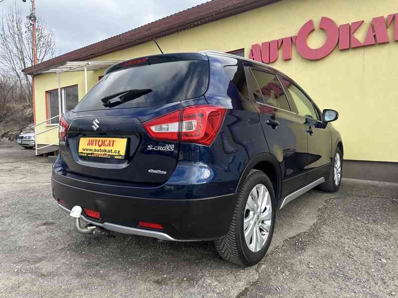 Suzuki SX4 S-Cross 1.6DDiS 4x4/Tažné/Výhřev/1MAJ - foto 3