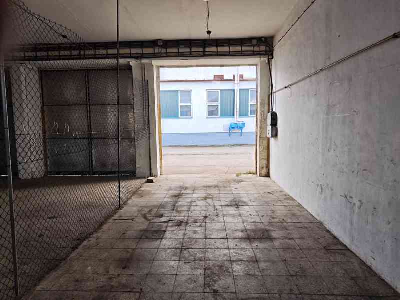 Pronájem skladu 30 m², Skuteč - foto 3