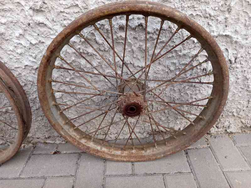 ND Jawa pérák  - foto 3