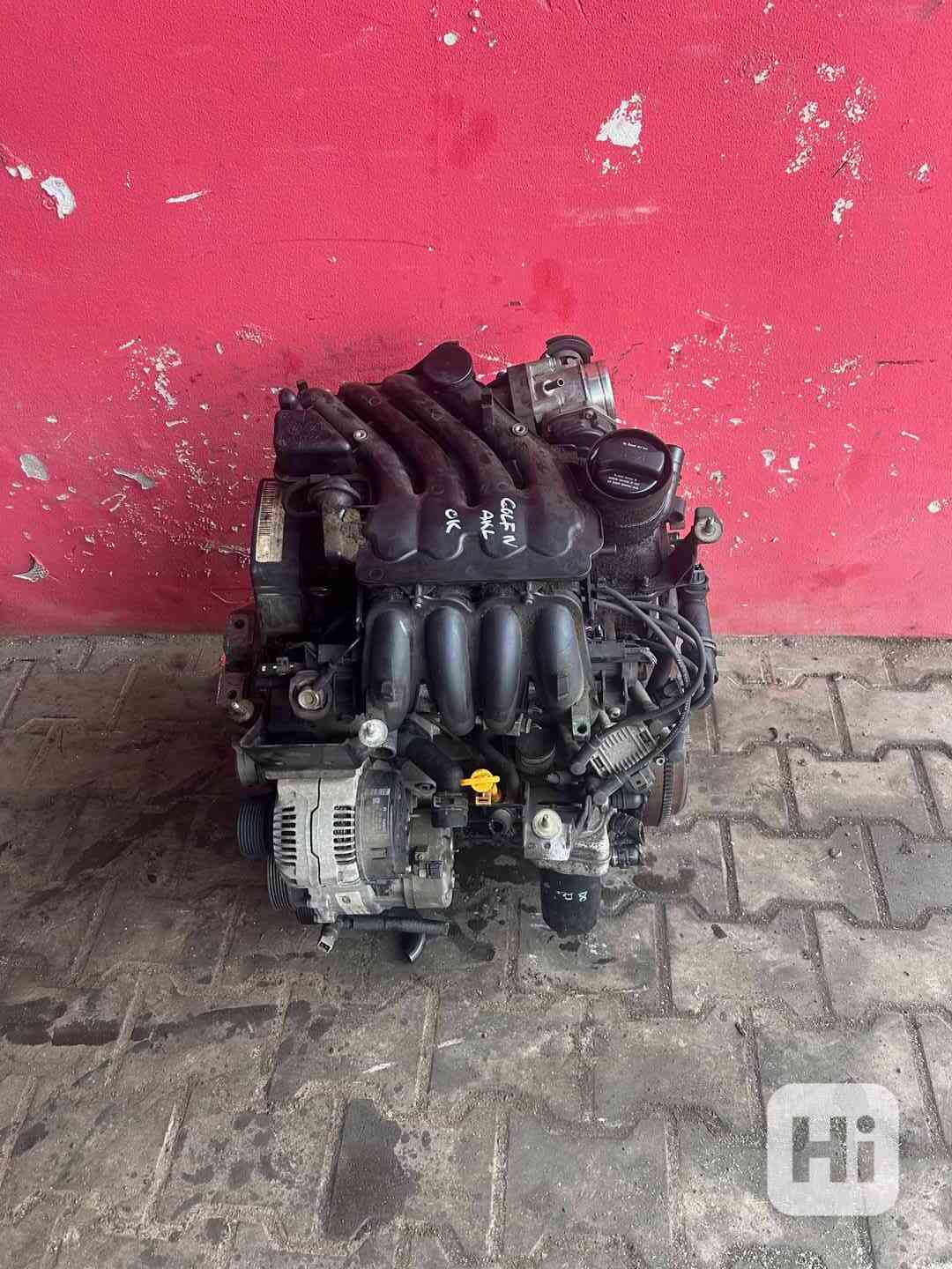 MOTOR Volkswagen Golf IV 1,6 74KW AKL kompletní - foto 1