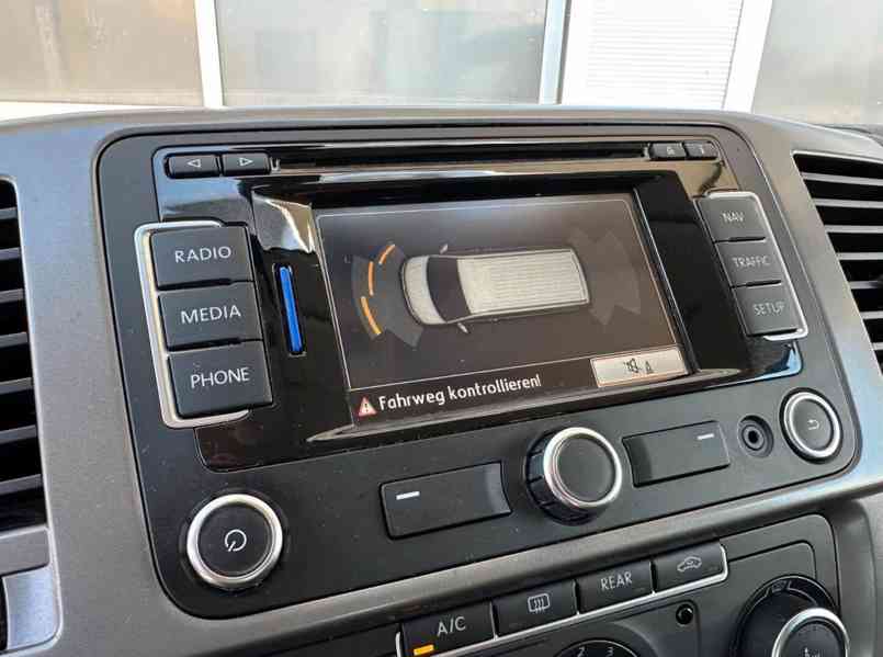 Volkswagen T5 Multivan 2,0TDI Special 103kw - foto 17