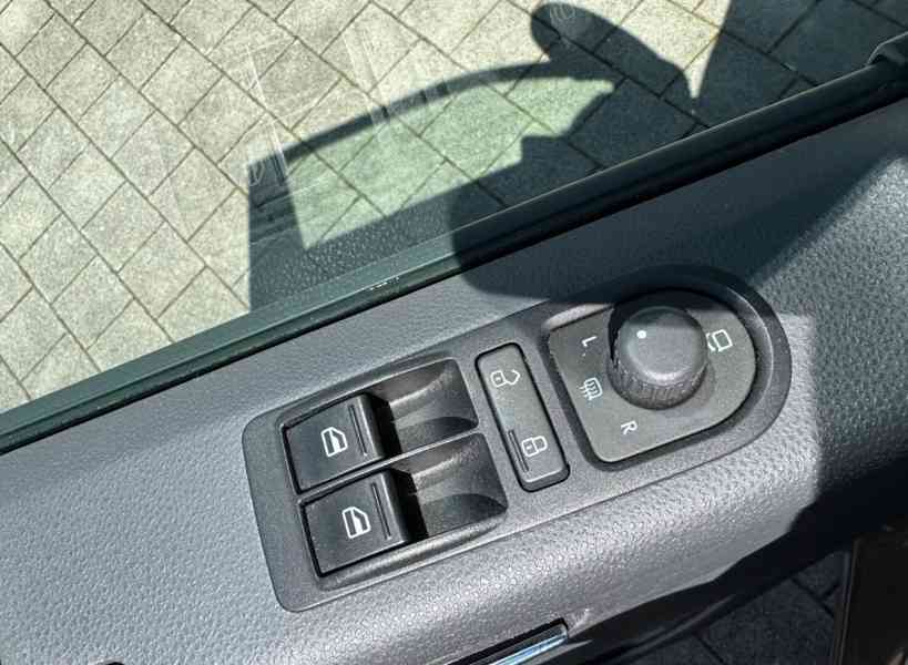 Volkswagen T5 Multivan 2,0TDI Special 103kw - foto 25