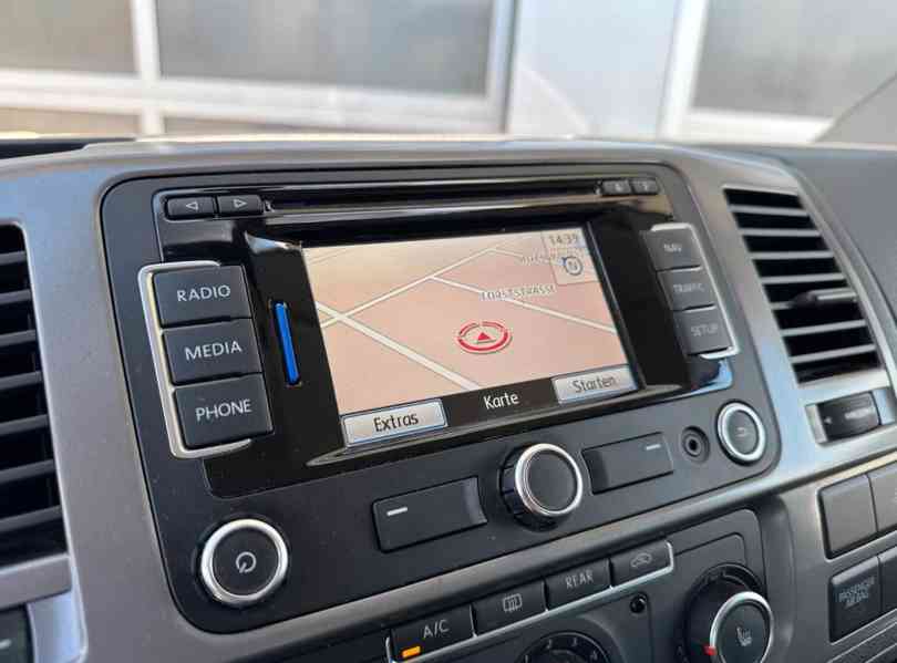 Volkswagen T5 Multivan 2,0TDI Special 103kw - foto 16