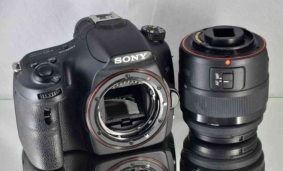 Sony SLT- A58 + Objektiv 18-55MM SAM II 25000 Exp. - foto 4