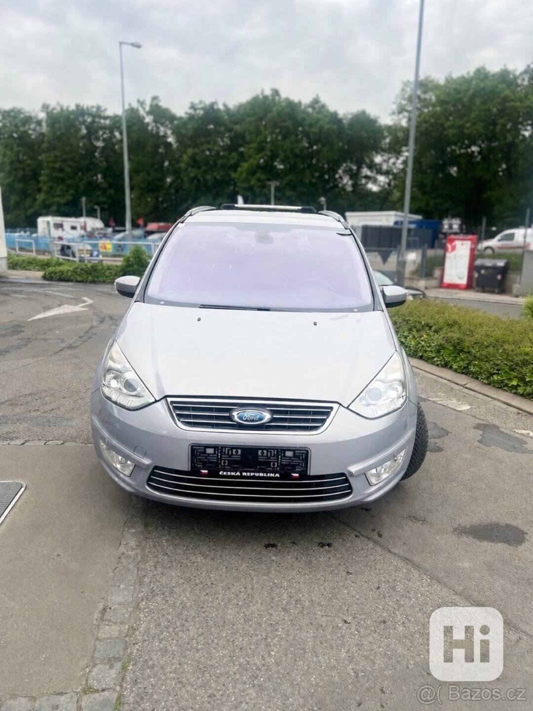Ford Galaxy 2,0 - foto 1