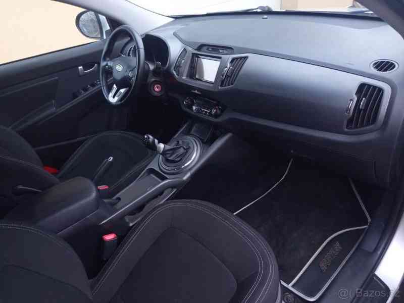 Kia Sportage 1,7   CRDi | 2012 | Panorama - foto 4