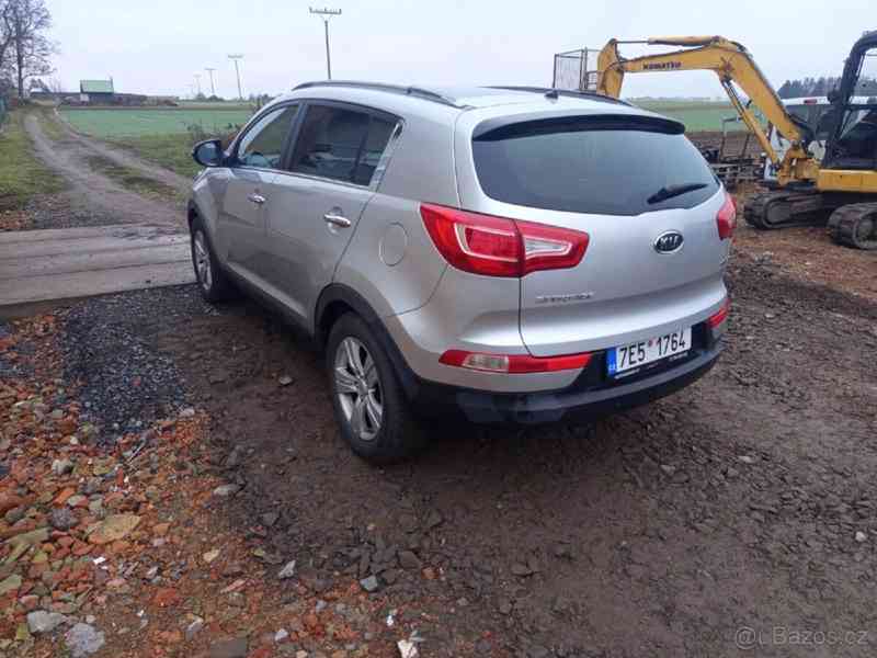Kia Sportage 1,7   CRDi | 2012 | Panorama - foto 12