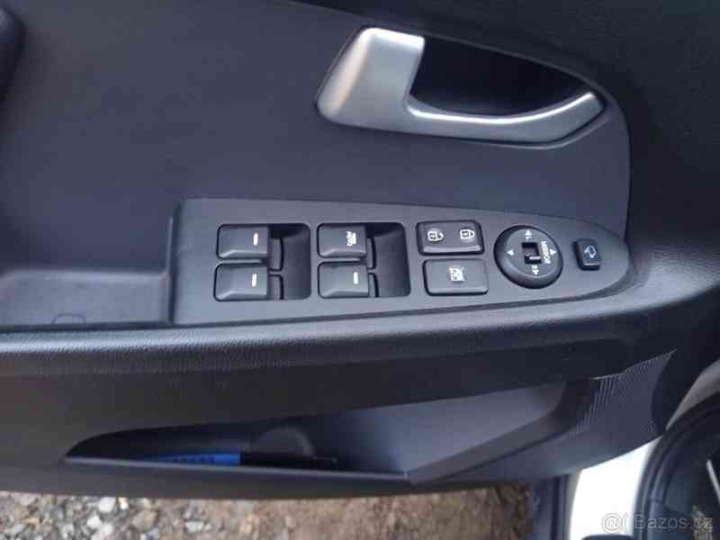 Kia Sportage 1,7   CRDi | 2012 | Panorama - foto 2