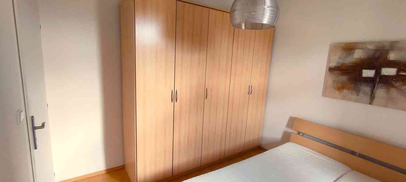 Pronájem bytu 2+1 ve Znojmě - foto 4