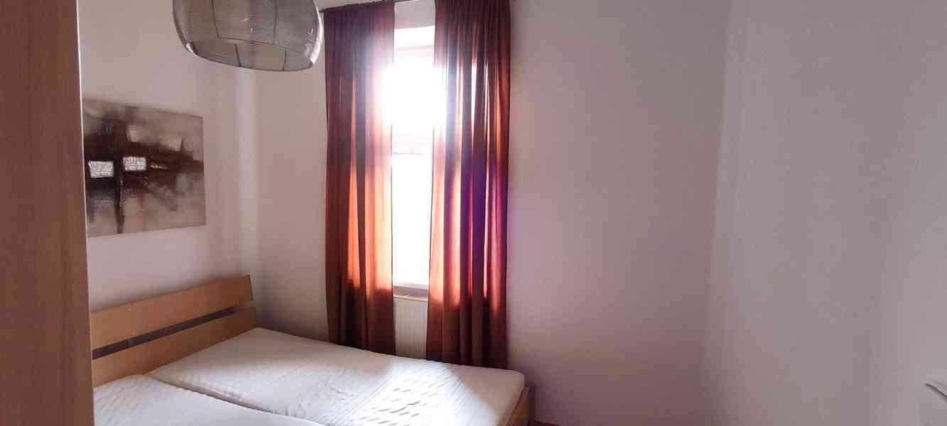 Pronájem bytu 2+1 ve Znojmě - foto 5