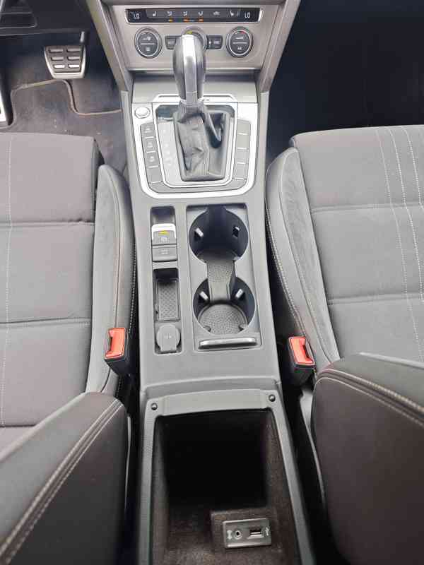Volkswagen Passat Alltrack 140kw B8 2.0 TDi 4Motion DSG - foto 17