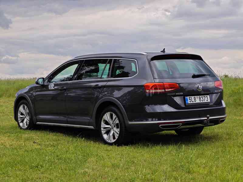Volkswagen Passat Alltrack 140kw B8 2.0 TDi 4Motion DSG - foto 6