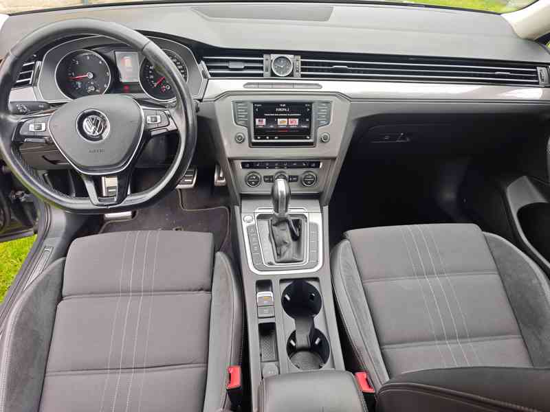 Volkswagen Passat Alltrack 140kw B8 2.0 TDi 4Motion DSG - foto 12