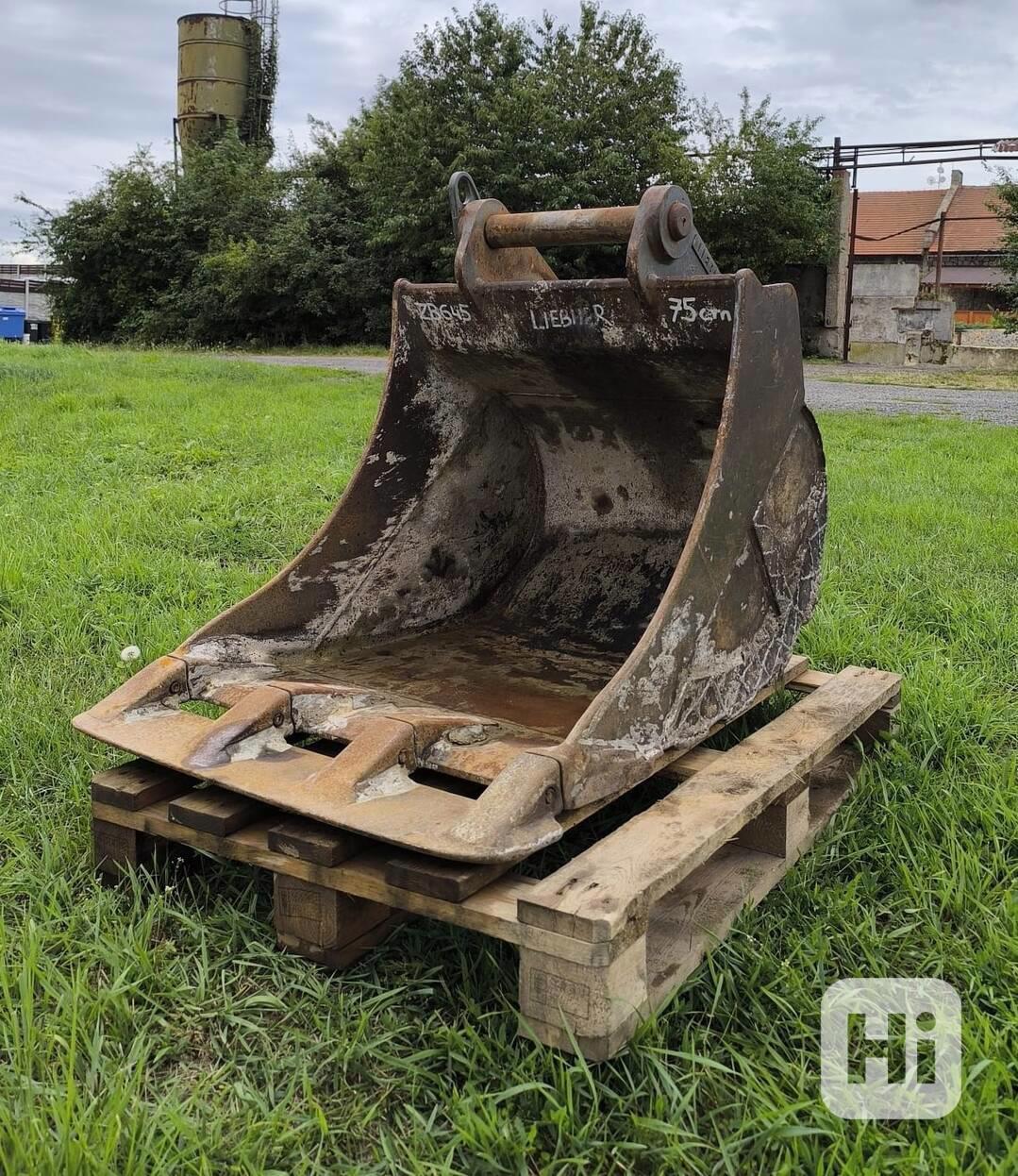 Podkopová lžíce, 75cm s upínáním Liebherr - foto 1