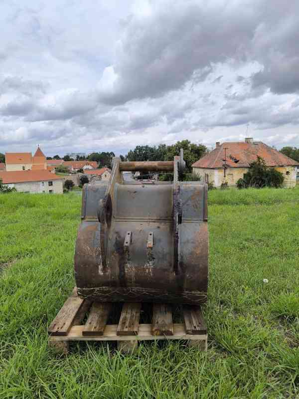 Podkopová lžíce, 75cm s upínáním Liebherr - foto 6