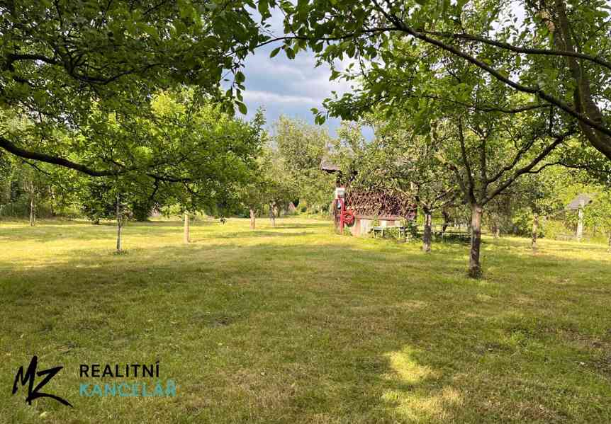 Prodej rodinného domu 169 m², pozemek 2049 m² - foto 17