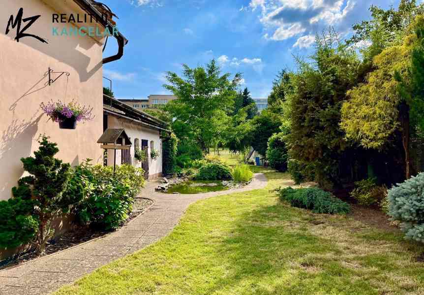 Prodej rodinného domu 169 m², pozemek 2049 m² - foto 16