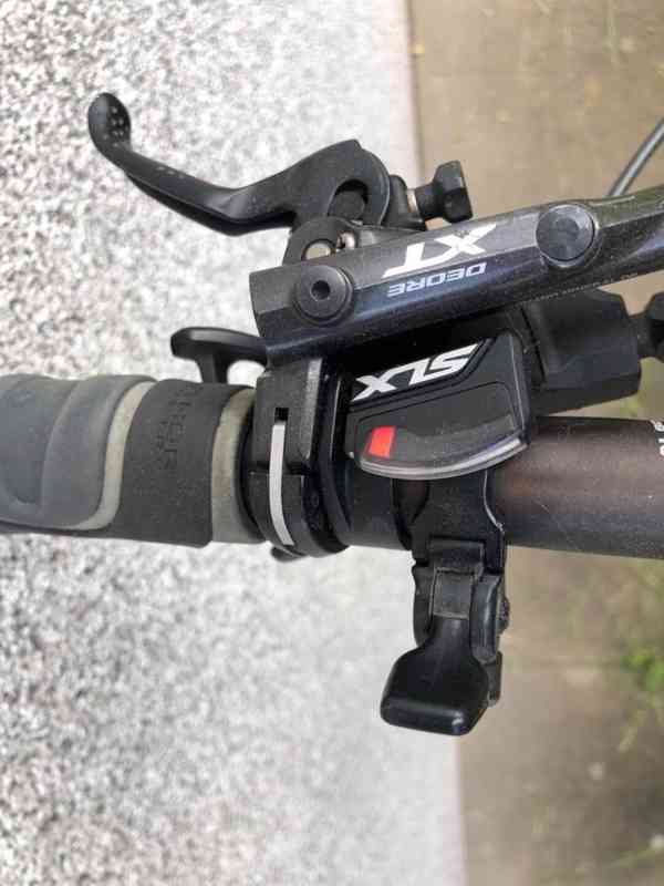 Horské kolo, MRX alu rám 29", špičková výbava Shimano XT - foto 7