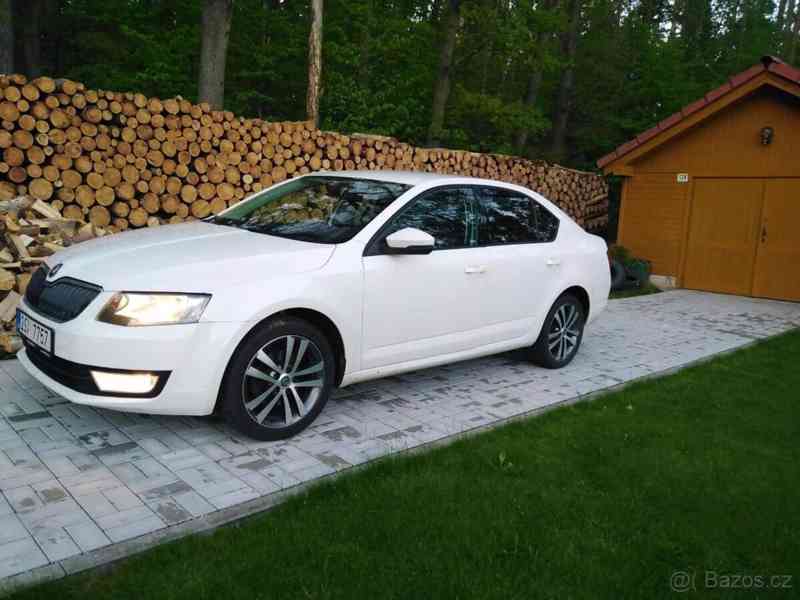 Škoda Octavia 1,2   TSI 77kw - foto 17