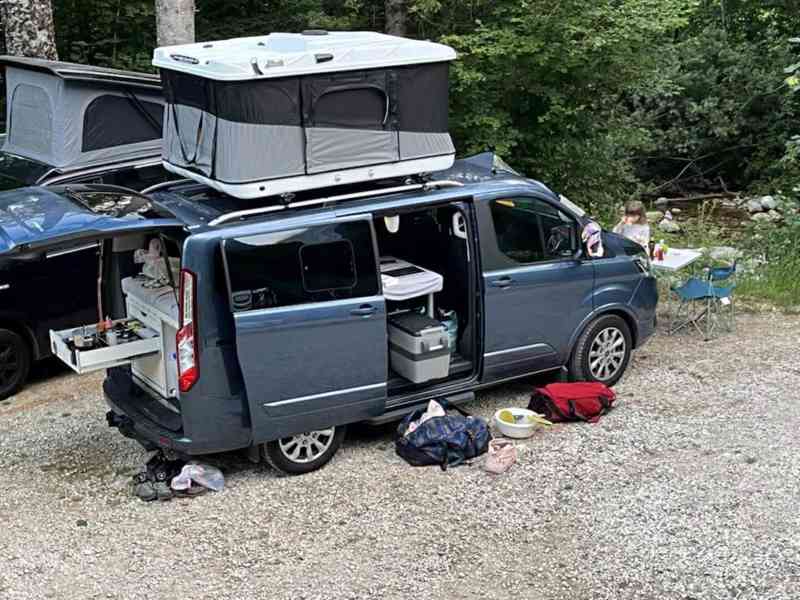 Ford Tourneo Custom - camping dodávka - foto 8
