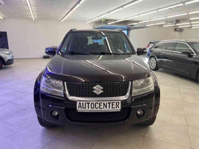 Suzuki Grand Vitara 3.2i 20 Jahre benzín 171kw - foto 9