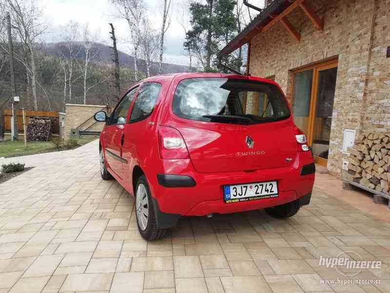 Renault Twingo 1,2 benzín  naj jen 7000 km