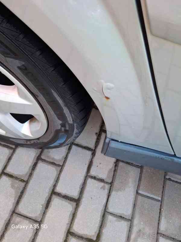 Opel Vectra 1,9   Prodám - foto 3