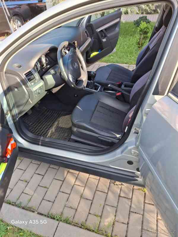 Opel Vectra 1,9   Prodám - foto 30