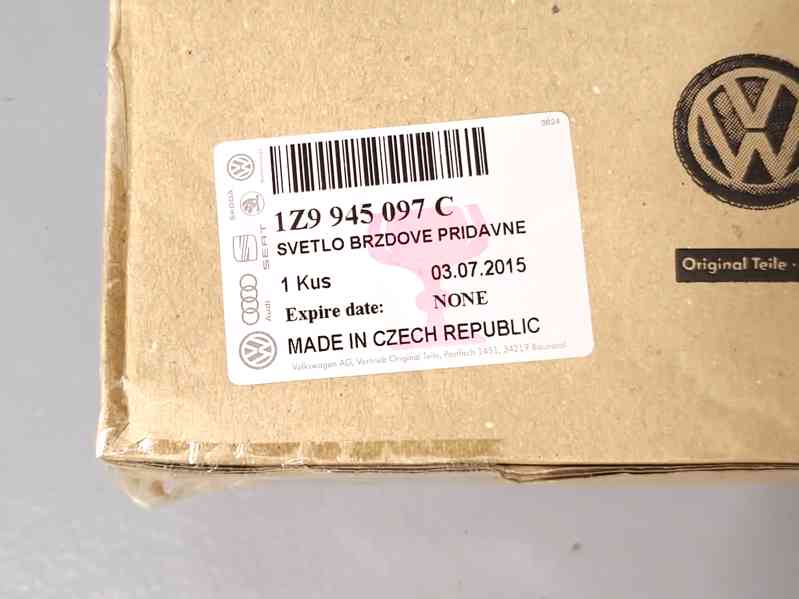 Nové ORIGINÁL Škoda Octavia II brzdové světlo 1Z9 945 097 C - foto 5