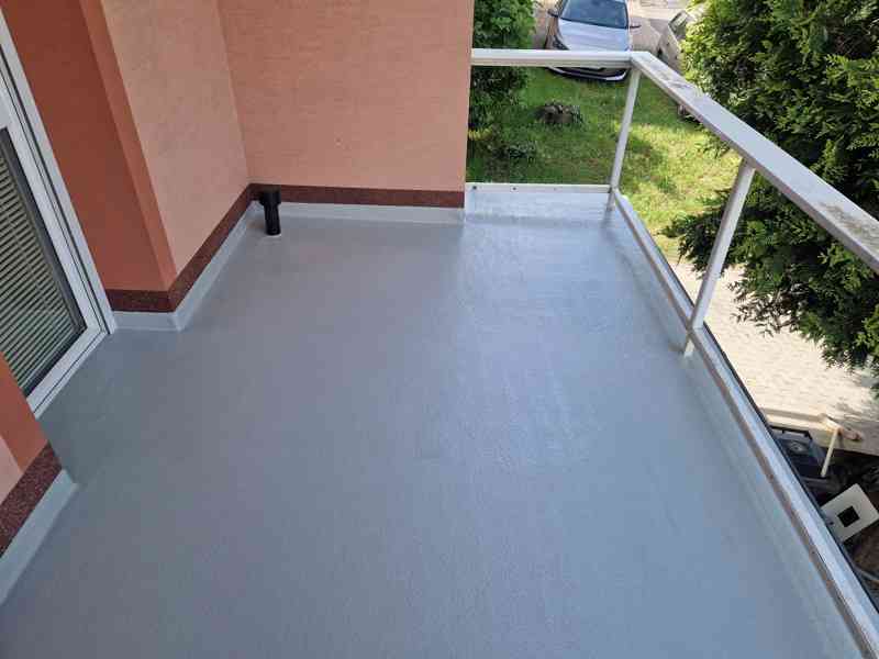 Nástřík sklolaminátu - foto 24