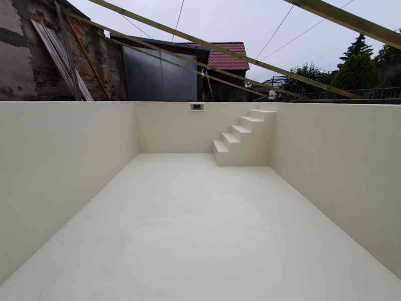 Nástřík sklolaminátu - foto 16