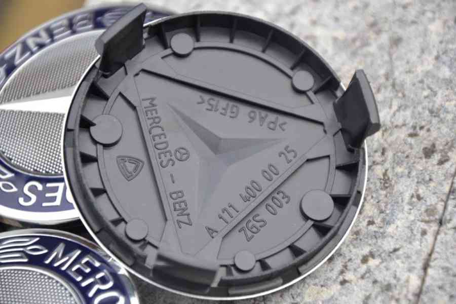 Středové pokličky alu kol Mercedes-Benz - foto 9