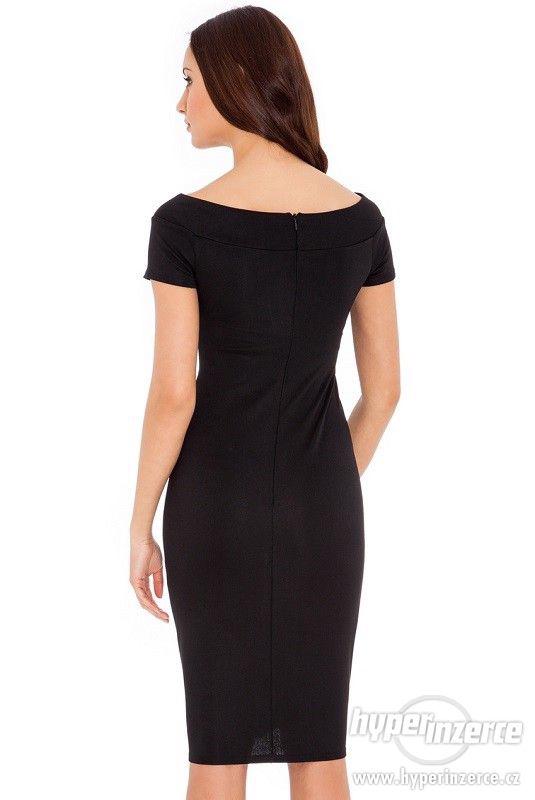 Nové elegantné čierne midi šaty s detailom na výstrihu - foto 3