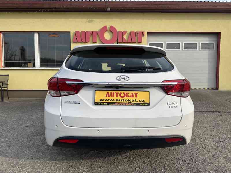 Hundai i40 1.7CRDi Automat/54tisKM/NAVI - foto 3