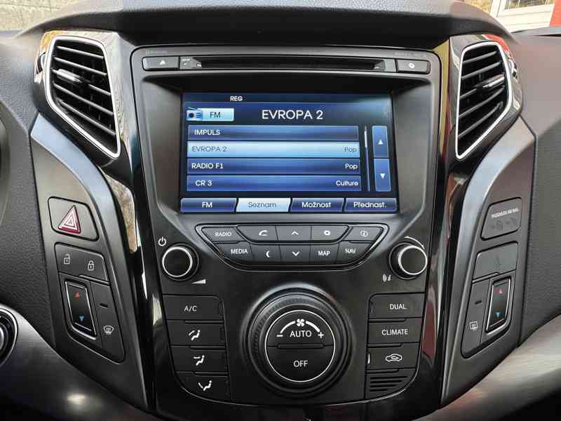 Hundai i40 1.7CRDi Automat/54tisKM/NAVI - foto 30