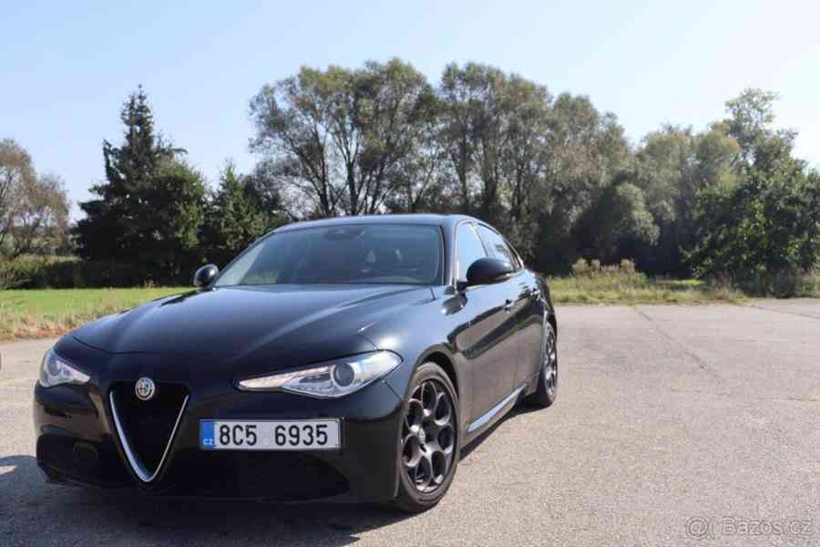 Alfa Romeo Giulia 2,1 2.2 JTD 136k Giulia  JTDm - foto 2