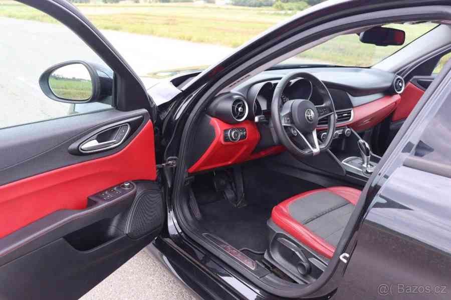 Alfa Romeo Giulia 2,1 2.2 JTD 136k Giulia  JTDm - foto 8