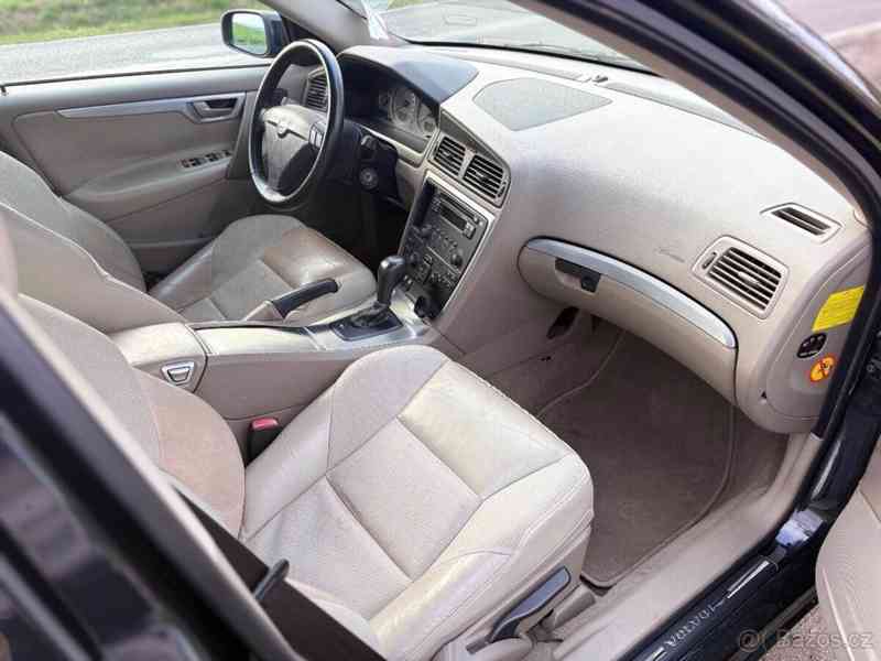 Volvo S60 2,5 T AWD, 154 kW, automat, faceli - foto 4