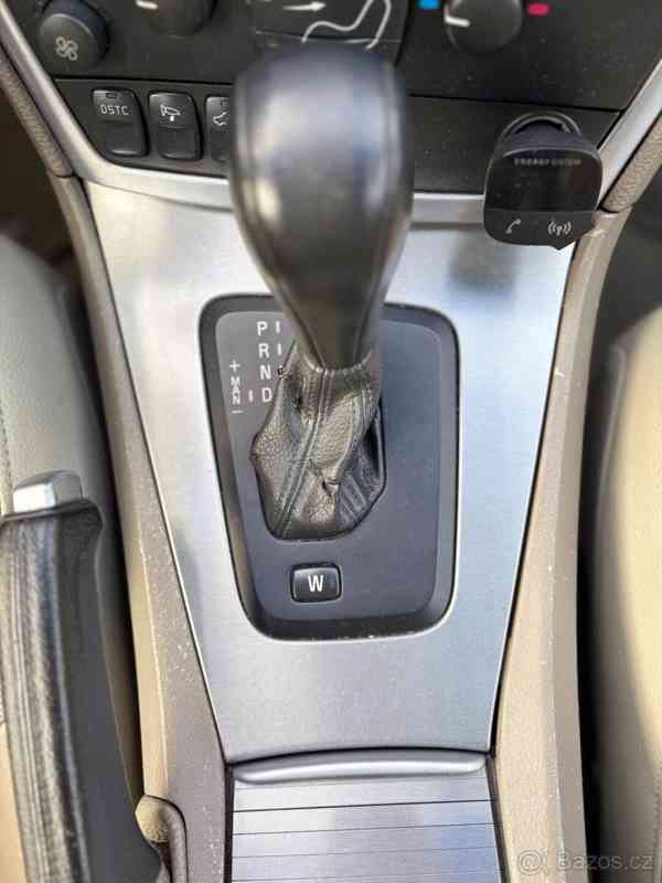 Volvo S60 2,5 T AWD, 154 kW, automat, faceli - foto 5