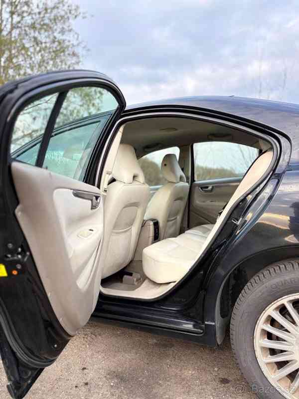 Volvo S60 2,5 T AWD, 154 kW, automat, faceli - foto 8