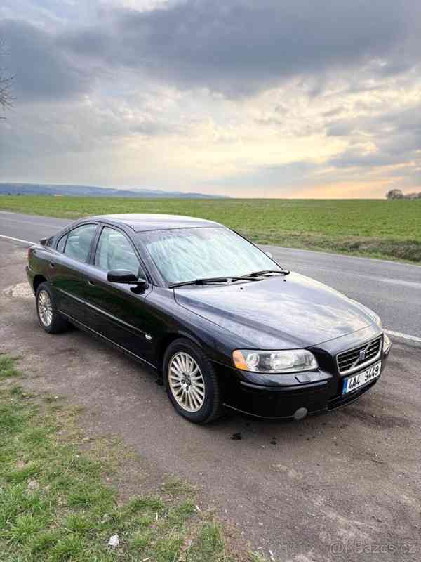Volvo S60 2,5 T AWD, 154 kW, automat, faceli - foto 1