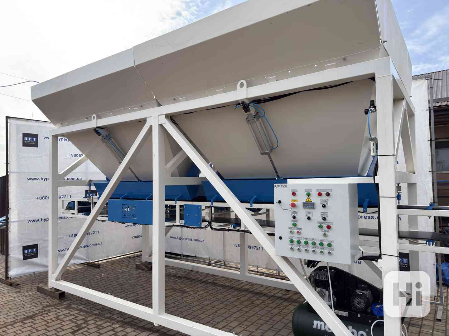 Automatický zásobníkový vážicí dávkovač ADM-1000  - foto 1
