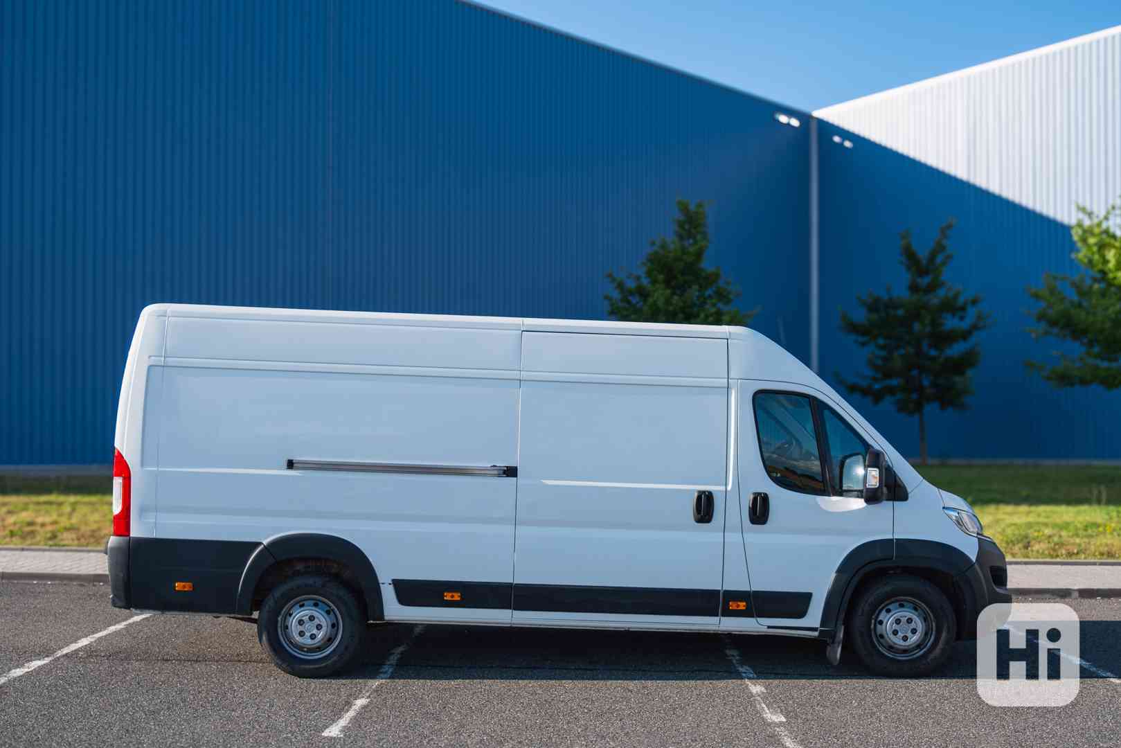 Dodávka k pronájmu Citroen Jumper L4H2 - foto 1