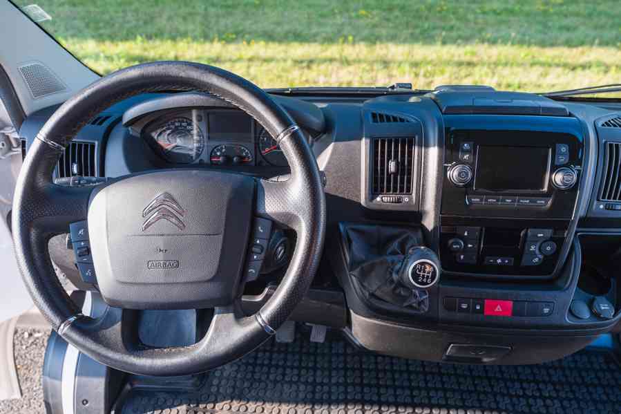 Dodávka k pronájmu Citroen Jumper L4H2 - foto 5