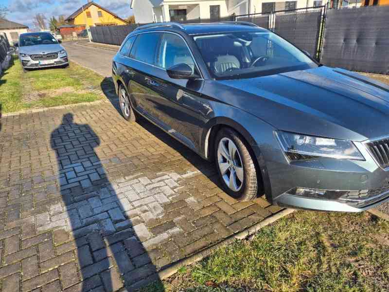Škoda Superb 2,0   TDi 105 000 km r.v. 2019 - foto 5