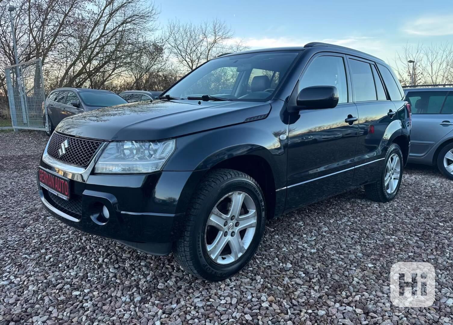 Suzuki Grand Vitara 2.0i Comfort 103kw - foto 1
