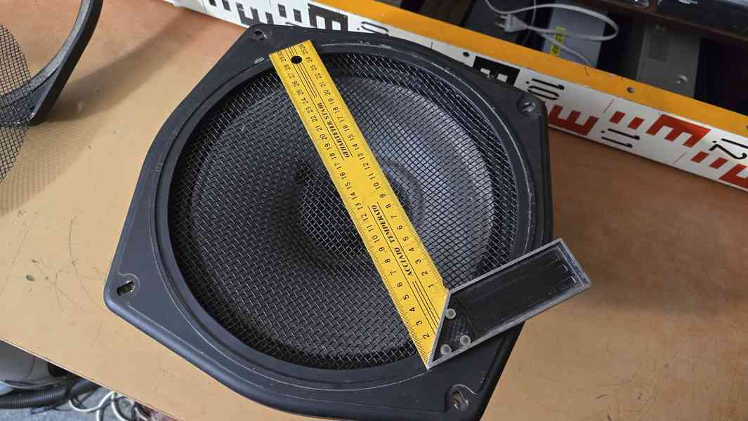 Kvalitní kryty - slitina, pevné pletivo pro 12" reproduktory - foto 5