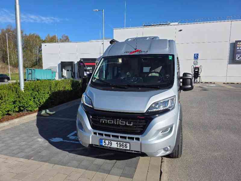 Obytný vůz Malibu 640 LE 180k, TOP stav - foto 2