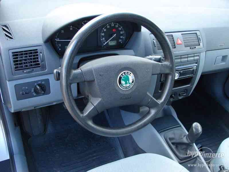 Škoda Fabia 1.9 SDI Combi r.v.2001 STK 3/2021 - foto 5